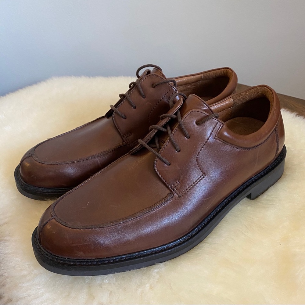 NWOB Johnston & Murphy Men’s Brown Leather Oxfords